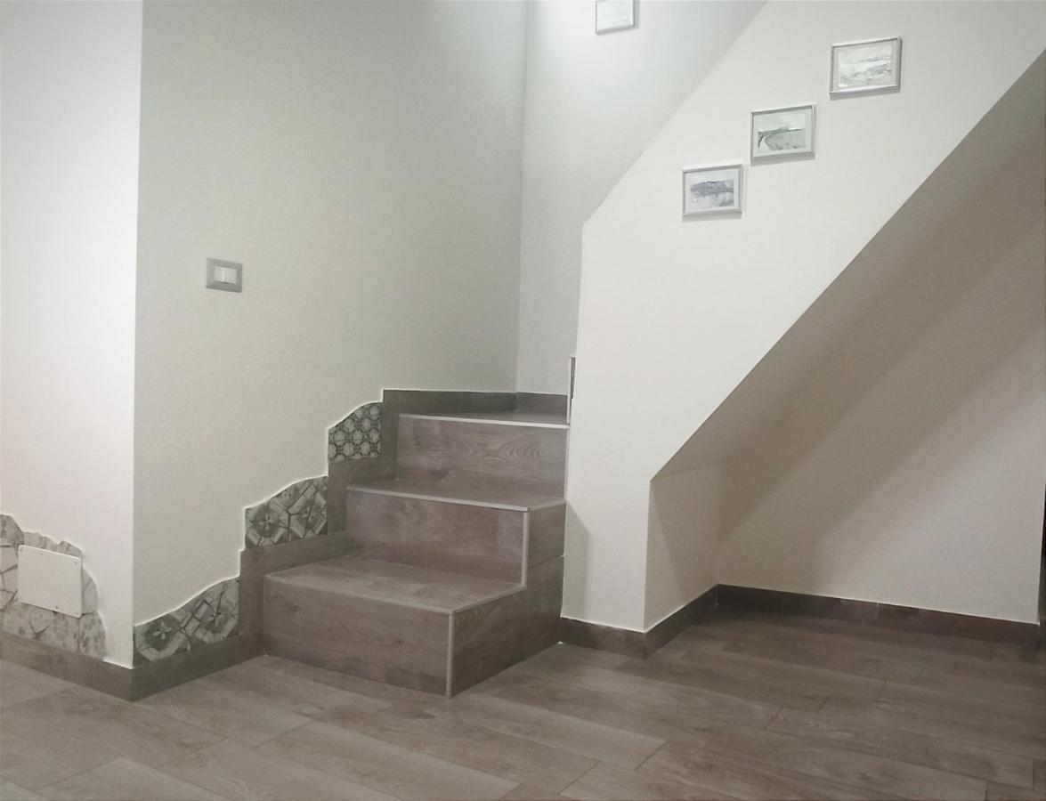 Napoli Pop Chiaia Apartment Exterior photo